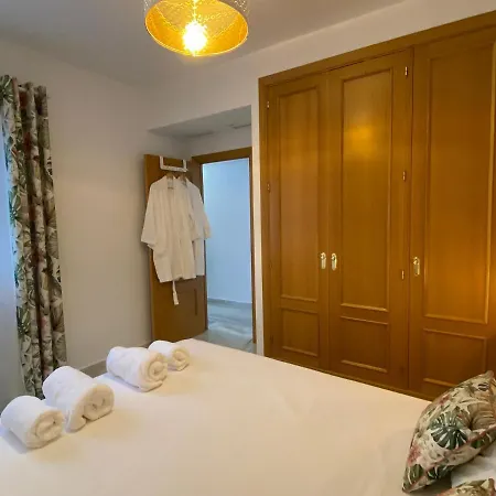 With Solarium/terrace. * Calp