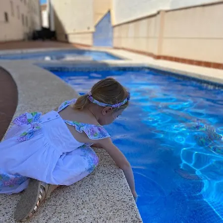 With Solarium/terrace. Daire *